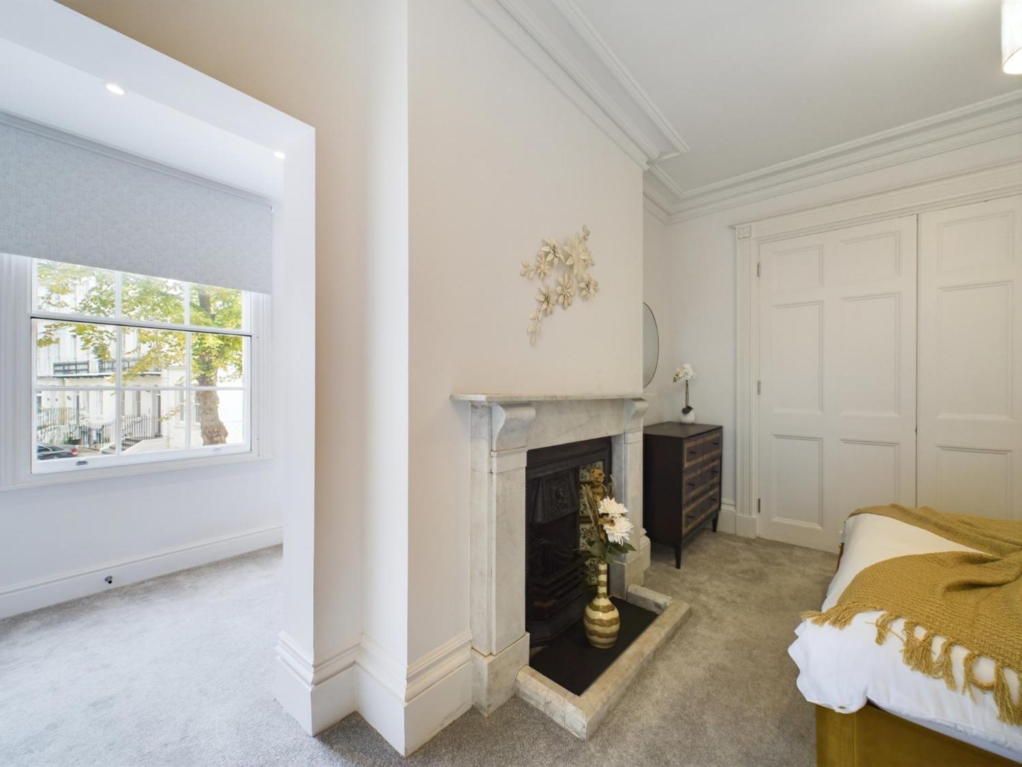 Belle Vue Regency King Size W Free Parking Apartment Cheltenham Exterior foto